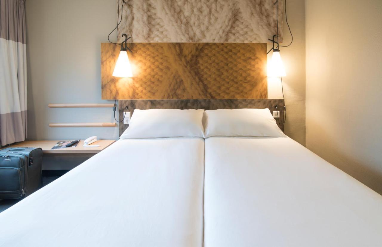 Ibis Caen Porte De Bretagne Bretteville-sur-Odon Kültér fotó