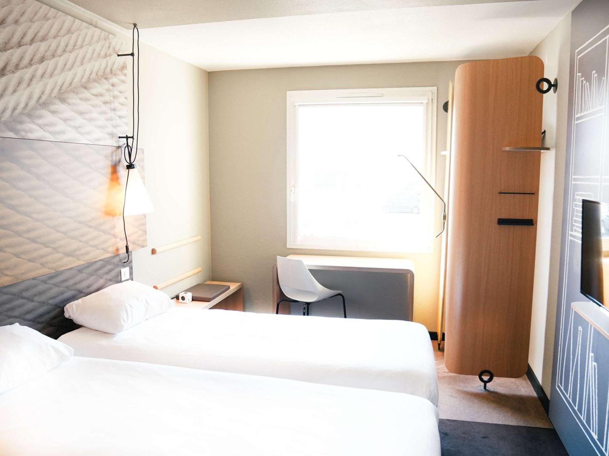 Ibis Caen Porte De Bretagne Bretteville-sur-Odon Kültér fotó